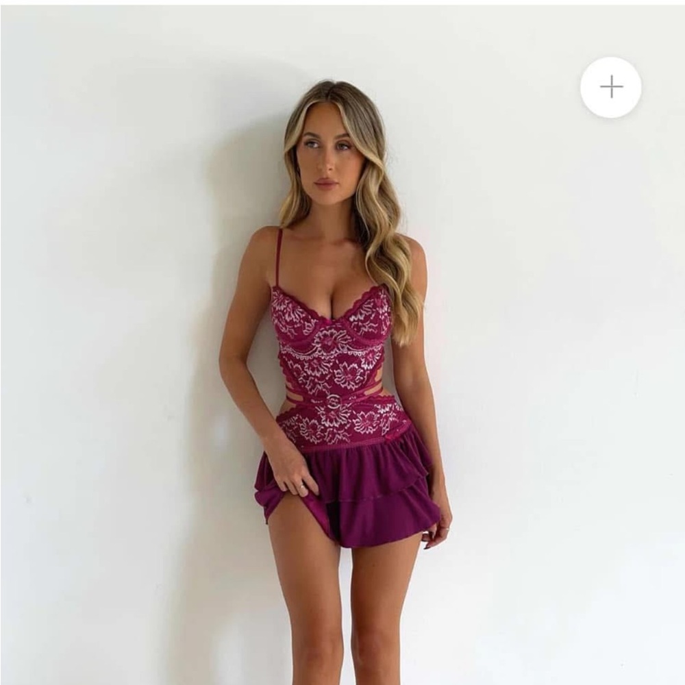 Elegant Backless Purple Dress